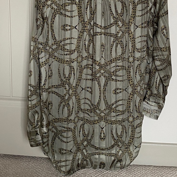 H&M green patterned tunic size 2 - Picture 2 of 4